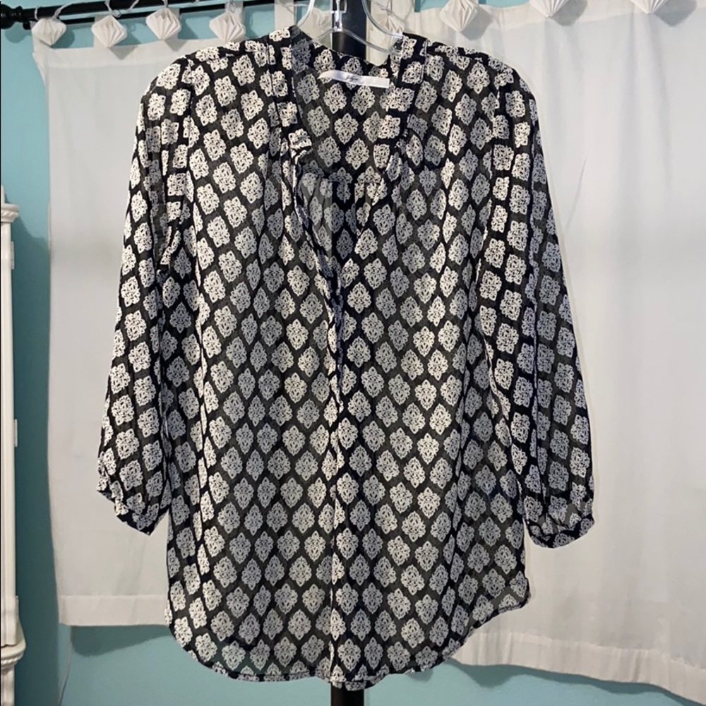 GIBSON Sheer & Light Pattern Blouse